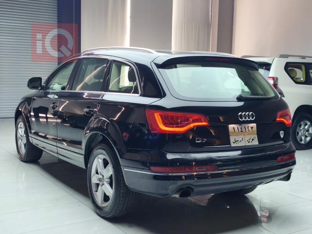 اودي Q7